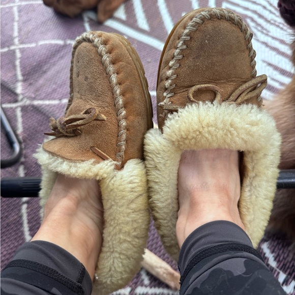 L.L. Bean Tan and Cream Cozy Moccasin Slippers - Picture 3 of 7
